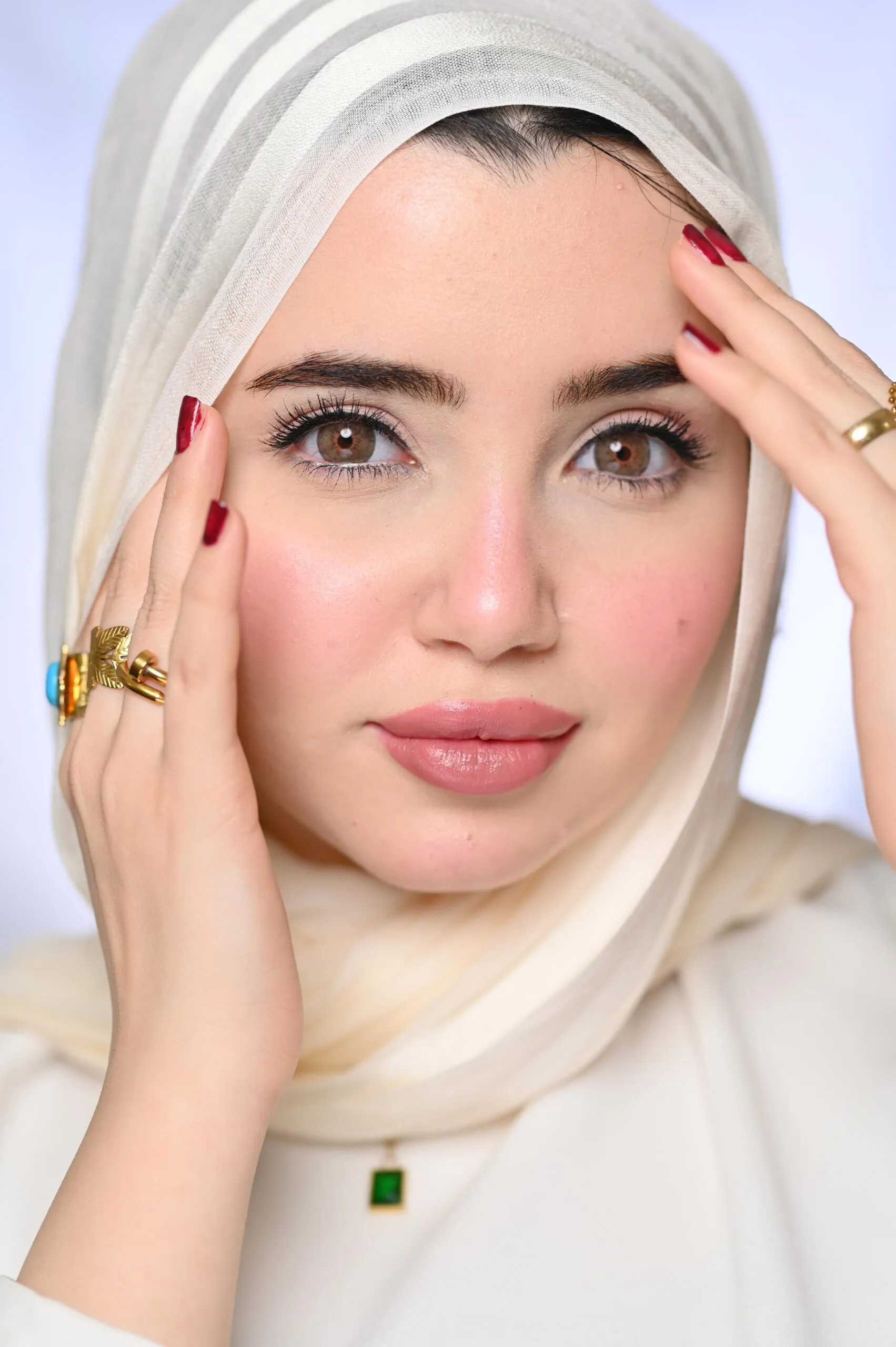 Siri Brown Urban Layer Korean daily contact lenses natural brown color